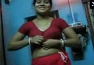 south indian bhabhi show her nude sexy body to his boy friend first time