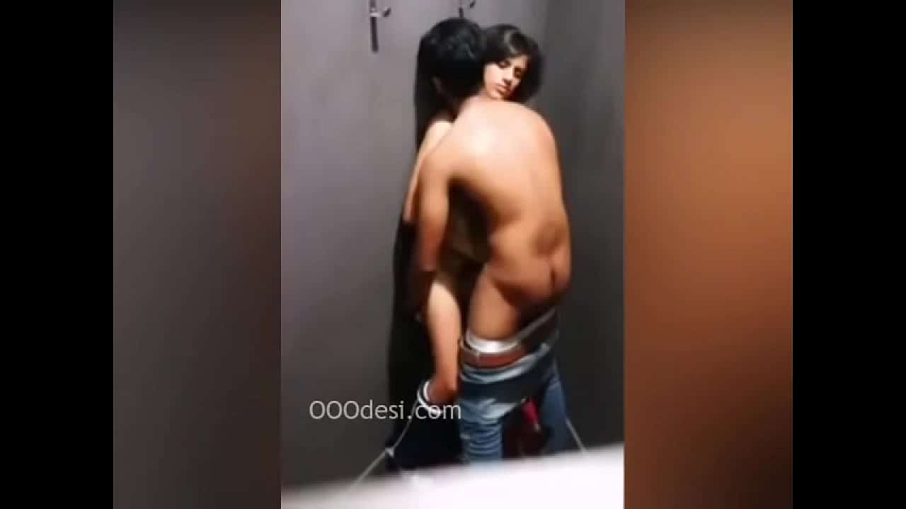 Very hot Desi teen girl getting fucked with big brothers