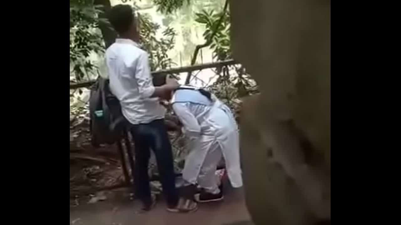 Assamese school boy and girl park sex hidden cam mms