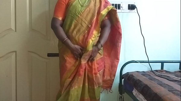 Indian desi maid aunty forced to show her big boobs owner