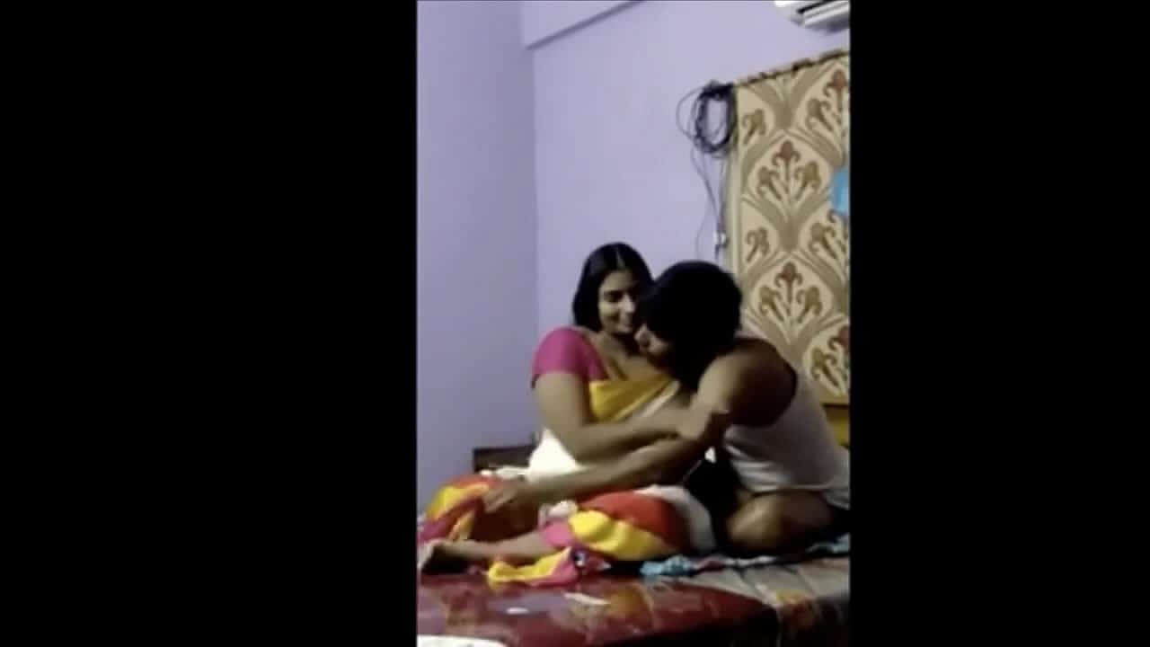 Indian xnxx xxx homemade hardcore fucking friend wife