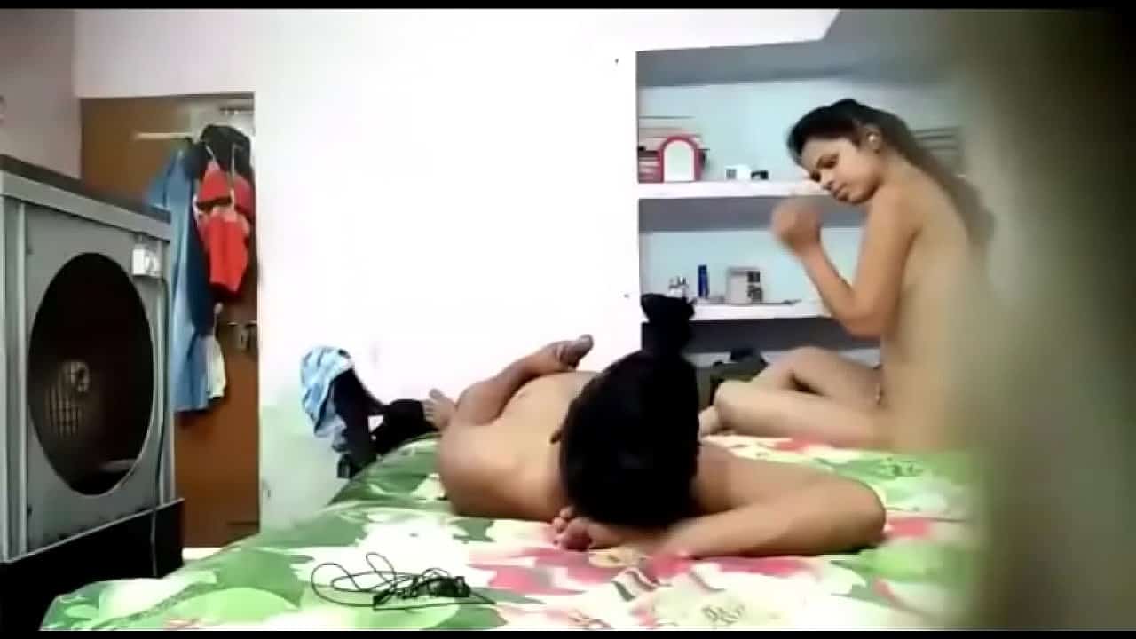 Indian College Girl xxx Fucked By Indian Boyfriend infront hidden cam