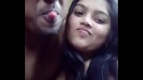 Indian lover Kissing and Boob sucking with her Gf sexy Blowjob mms